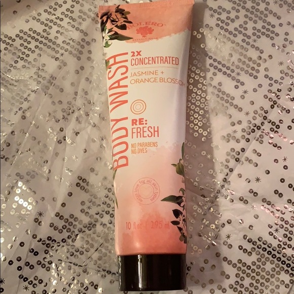 BOLERO Beauty - Picture 2 of 4